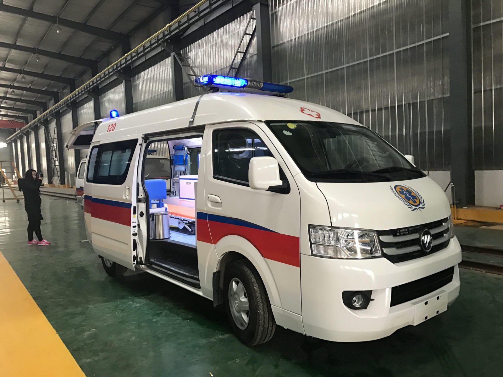 雅安救护车转院