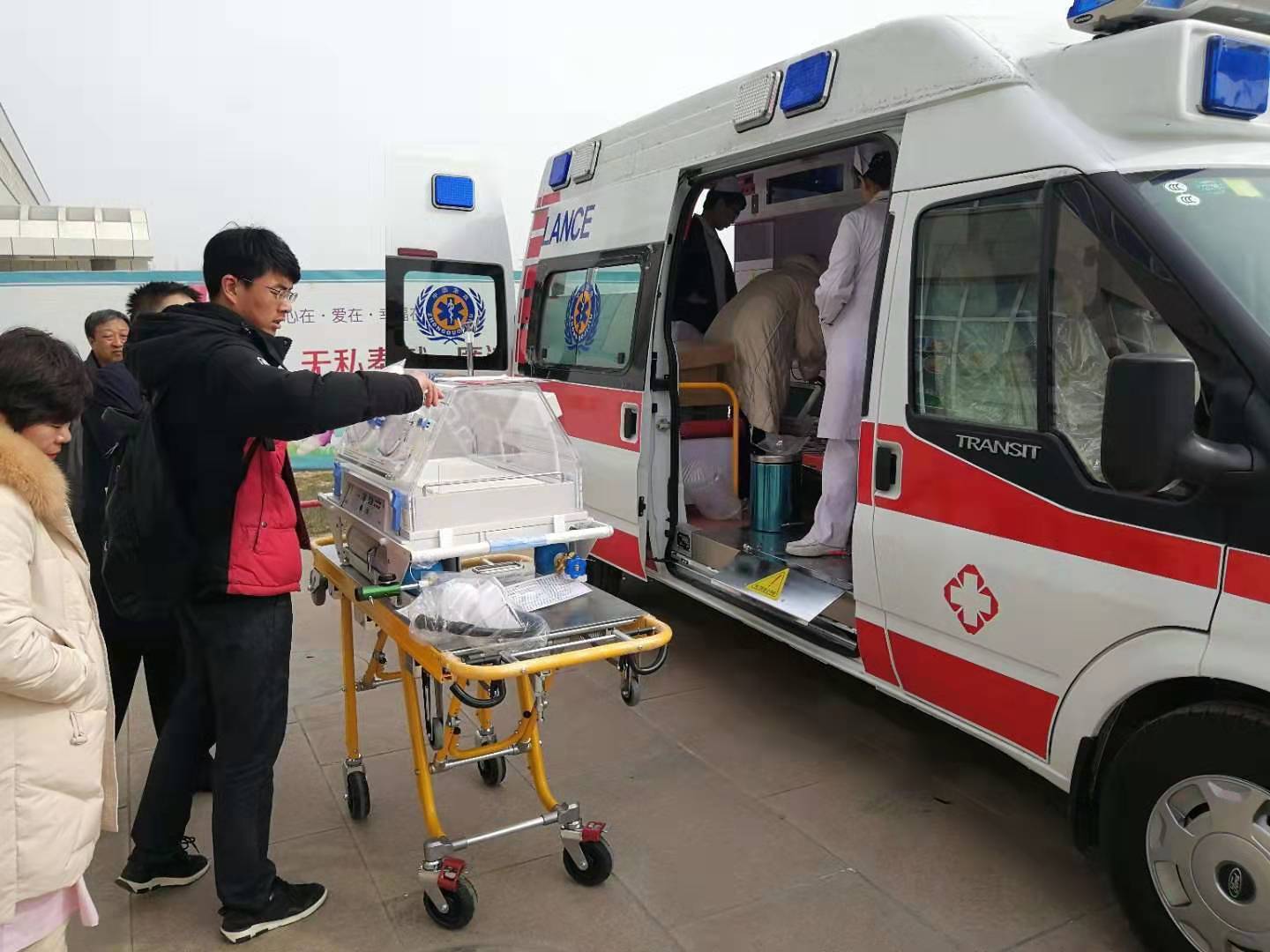 雅安救护车转院